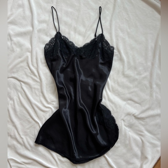 Vintage Wondermaid Satin and Lace Black Lingerie Slip - Picture 3 of 9
